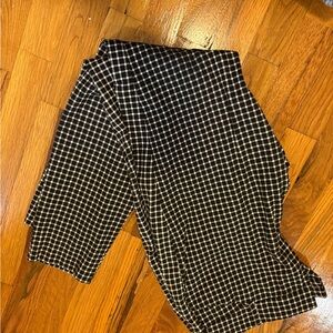 EUC Old Navy black & white checkered pixie